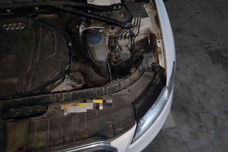 Used Audi Q5 2017 40 TFSI Ambition Edition Engine Bay Left