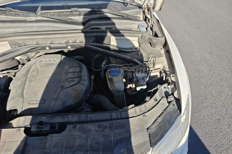 Used Audi Q5 2017 40 TFSI Ambition Edition Engine Bay Left
