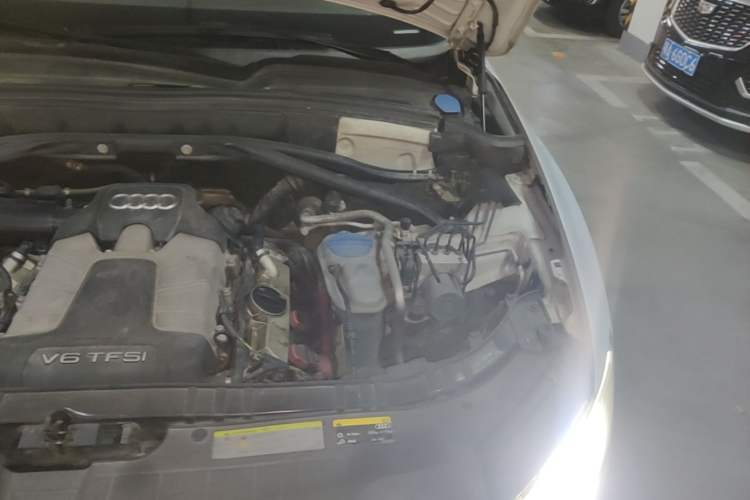 Used Audi Q5 2017 SQ5 3.0 TFSI quattro Engine Bay Left