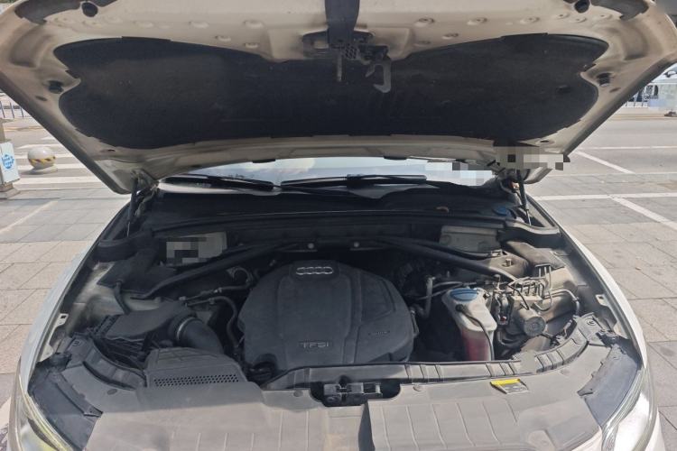 Used Audi Q5 2017 40 TFSI Ambition Edition Engine Bay