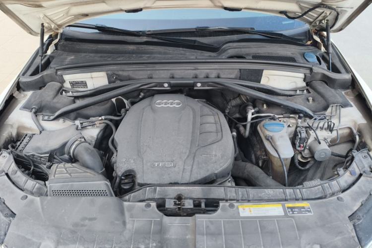 Used Audi Q5 2017 40 TFSI Ambition Edition Engine Bay