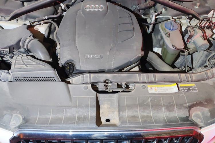 Used Audi Q5 2017 40 TFSI Ambition Edition Engine Bay