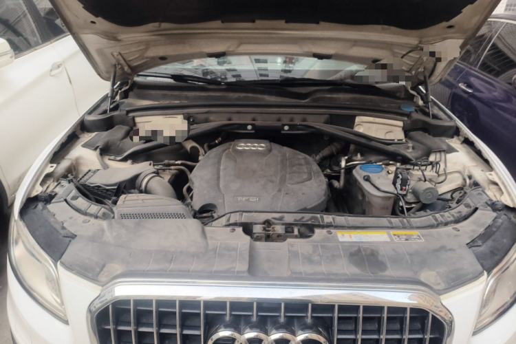 Used Audi Q5 2017 Plus 40 TFSI Technology Model Engine Bay