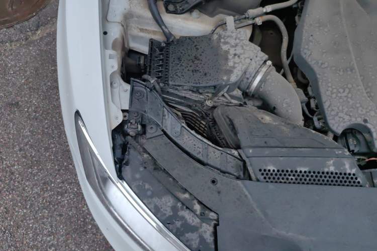 Used Audi Q5 2017 40 TFSI Technology Edition Engine Bay Right