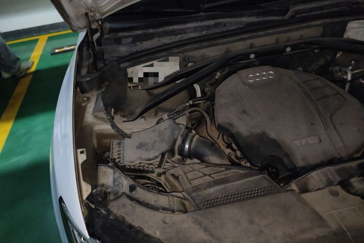 Used Audi Q5 2017 40 TFSI Ambition Edition Engine Bay Right