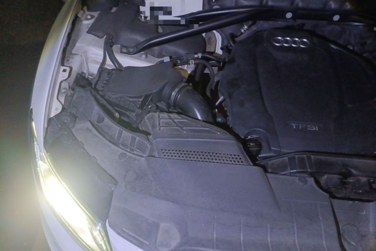 Used Audi Q5 2017 Plus 40 TFSI Technology Model Engine Bay Right