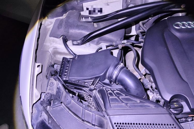 Used Audi Q5 2017 Plus 40 TFSI Technology Model Engine Bay Right