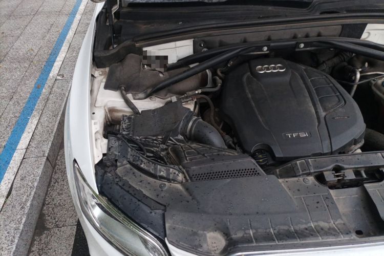 Used Audi Q5 2017 40 TFSI Ambition Edition Engine Bay Right