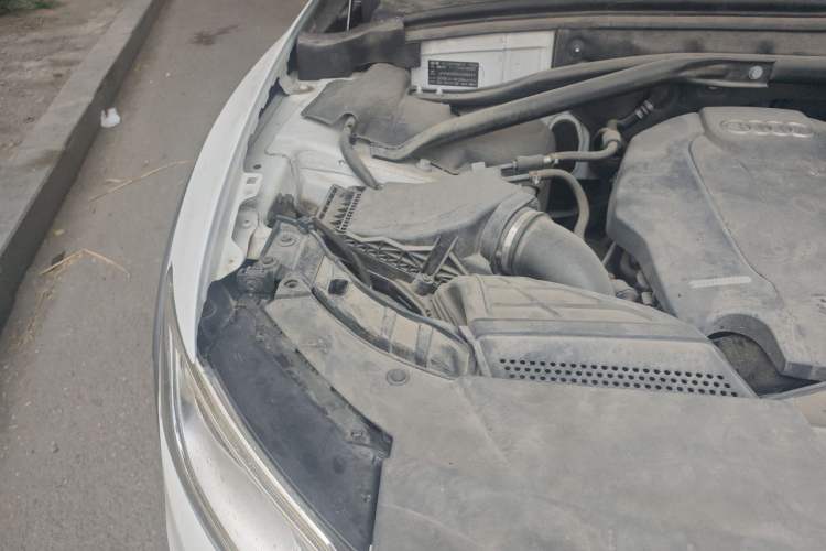 Used Audi Q5 2017 Plus 40 TFSI Technology Model Engine Bay Right