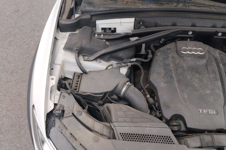 Used Audi Q5 2017 Plus 40 TFSI Technology Model Engine Bay Right
