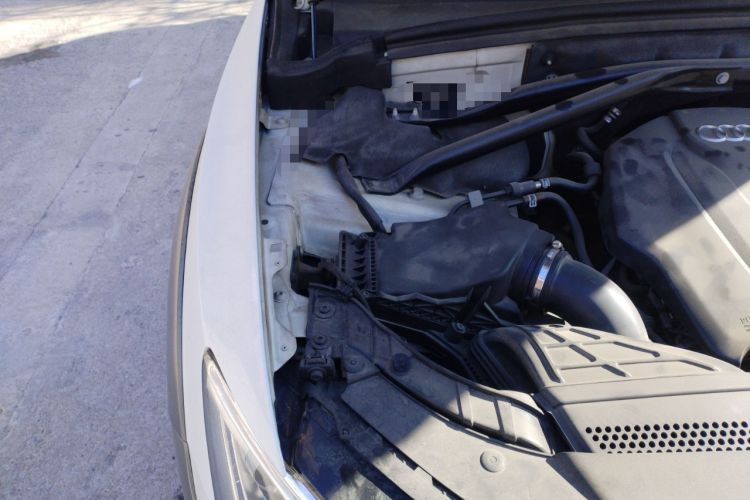 Used Audi Q5 2017 Plus 40 TFSI Technology Model Engine Bay Right