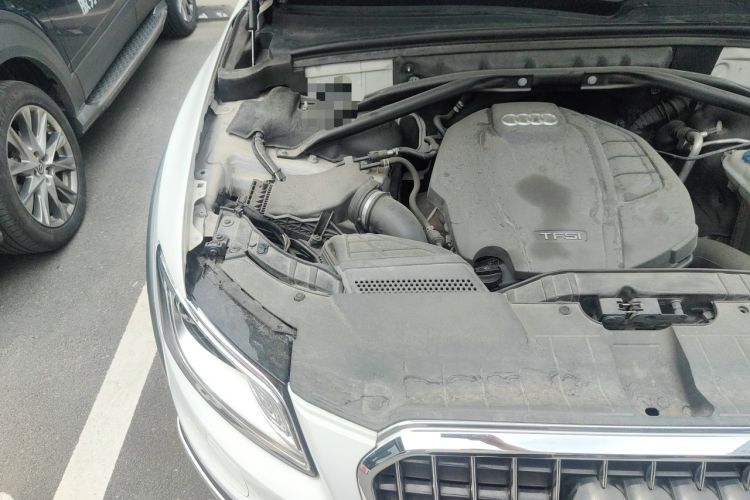 Used Audi Q5 2017 Plus 40 TFSI Technology Model Engine Bay Right
