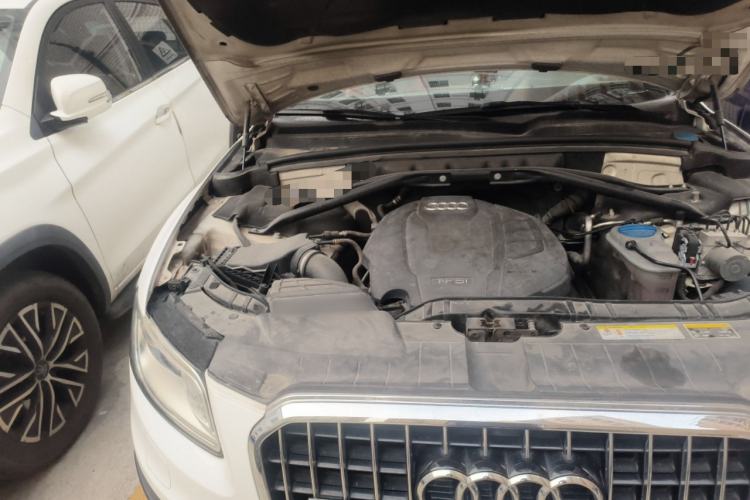 Used Audi Q5 2017 Plus 40 TFSI Technology Model Engine Bay Right