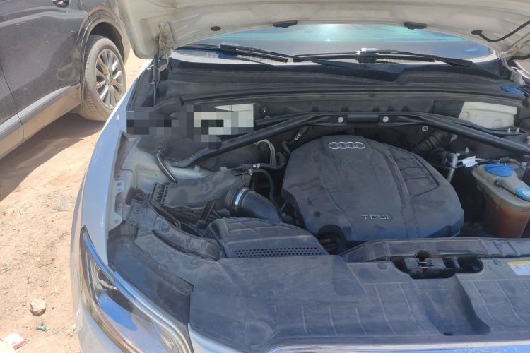 Used Audi Q5 2017 40 TFSI Ambition Edition Engine Bay Right