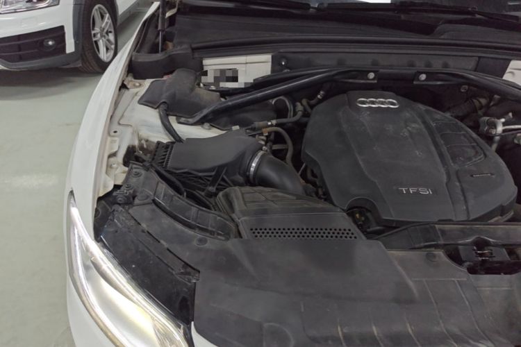 Used Audi Q5 2017 40 TFSI Ambition Edition Engine Bay Right