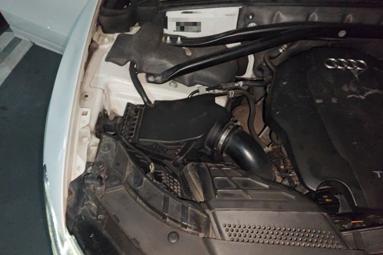 Used Audi Q5 2017 Plus 40 TFSI Ambition Model Engine Bay Right