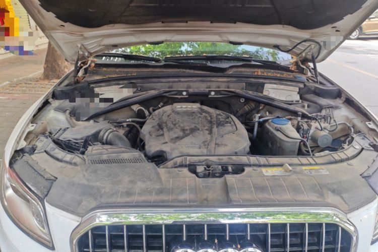 Used Audi Q5 2017 Plus 40 TFSI Technology Model Engine Bay Right