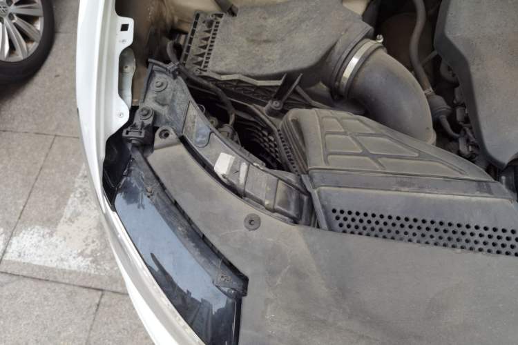 Used Audi Q5 2017 Plus 40 TFSI Ambition Model Engine Bay Right
