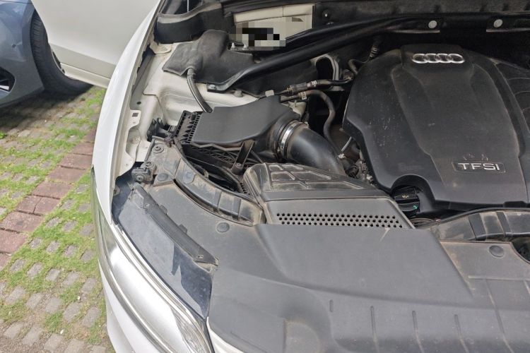 Used Audi Q5 2017 40 TFSI Dynamic Edition Engine Bay Right