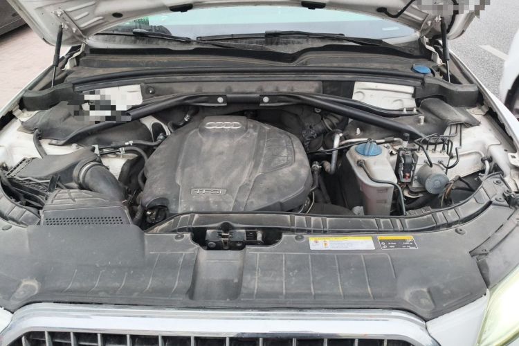 Used Audi Q5 2017 Plus 40 TFSI Technology Model Engine Bay