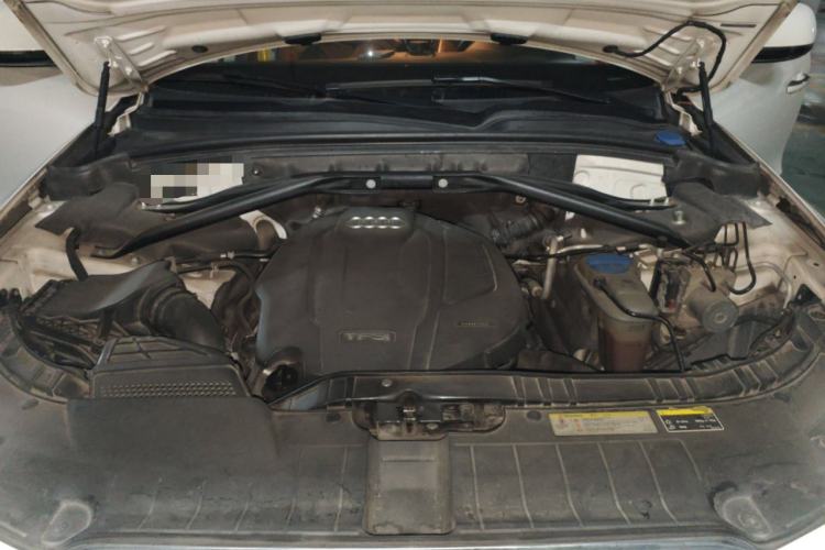 Used Audi Q5 2017 Plus 40 TFSI Technology Model Engine Bay
