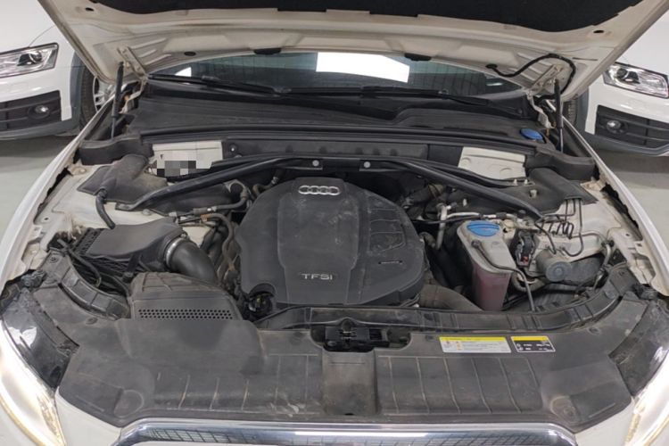 Used Audi Q5 2017 40 TFSI Ambition Edition Engine Bay