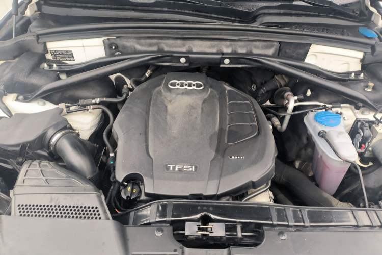 Used Audi Q5 2017 Plus 40 TFSI Technology Model Engine Bay
