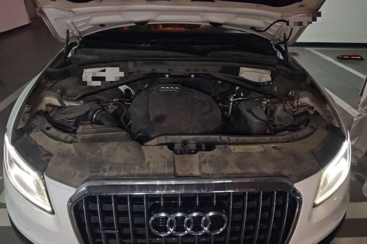 Used Audi Q5 2017 Plus 40 TFSI Technology Model Engine Bay