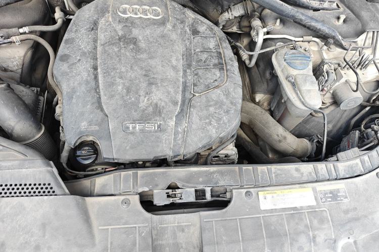 Used Audi Q5 2017 Plus 40 TFSI Ambition Model Engine Bay