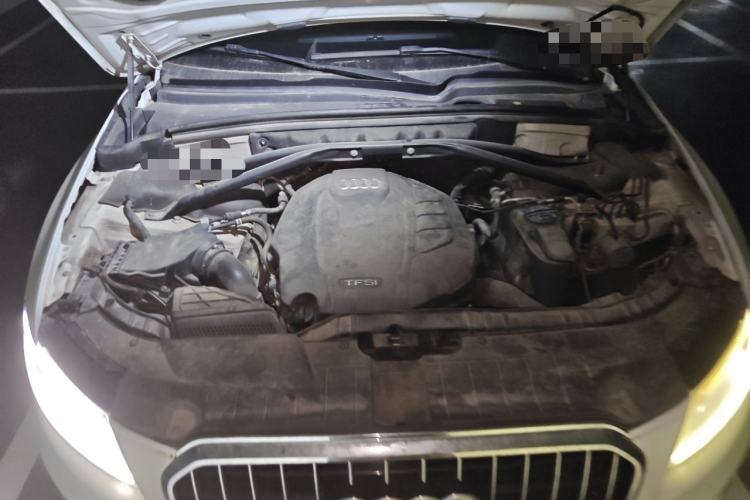 Used Audi Q5 2017 40 TFSI Ambition Edition Engine Bay
