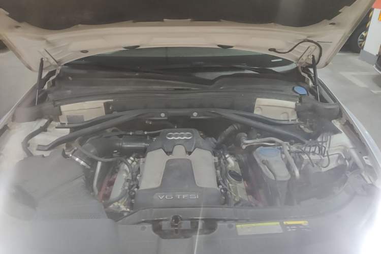 Used Audi Q5 2017 SQ5 3.0 TFSI quattro Engine Bay