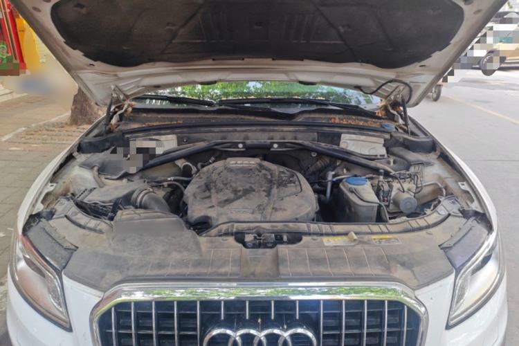 Used Audi Q5 2017 Plus 40 TFSI Technology Model Engine Bay