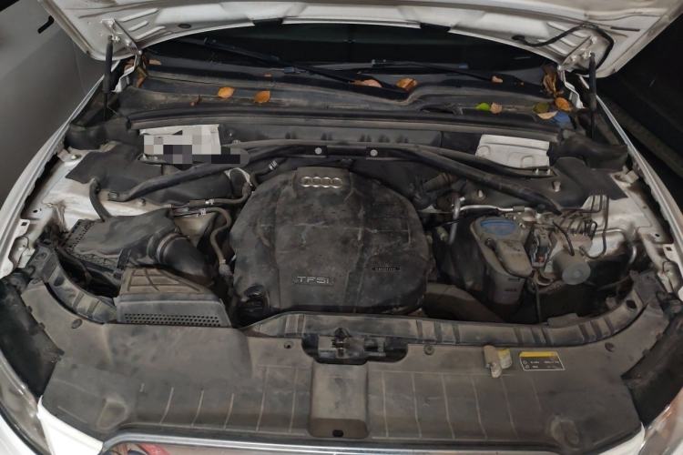Used Audi Q5 2017 40 TFSI Technology Edition Engine Bay