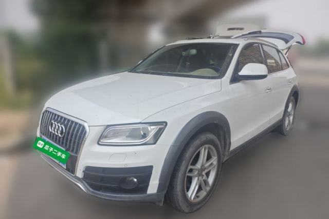 Used Audi Q5 2017 Plus 40 TFSI Technology Model