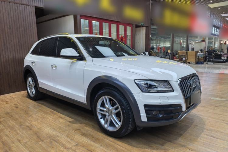 Used Audi Q5 2017 Plus 40 TFSI Technology Model Exterior 1