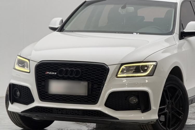 Used Audi Q5 2017 Plus 40 TFSI Technology Model Exterior 1
