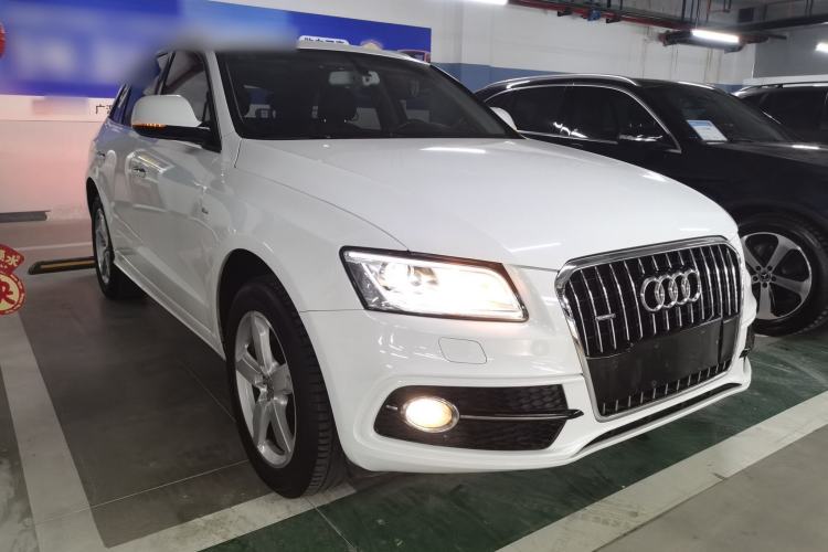Used Audi Q5 2017 Plus 40 TFSI Ambition Model Exterior 1