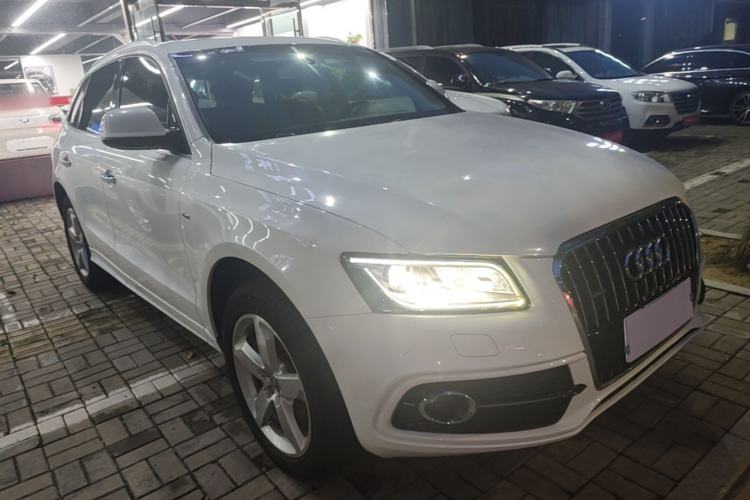 Used Audi Q5 2017 Plus 40 TFSI Ambition Model Exterior 1
