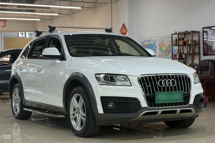 Used Audi Q5 2017 Plus 40 TFSI Technology Model Exterior 1
