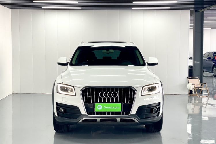 Used Audi Q5 2017 Plus 40 TFSI Technology Model Exterior 1