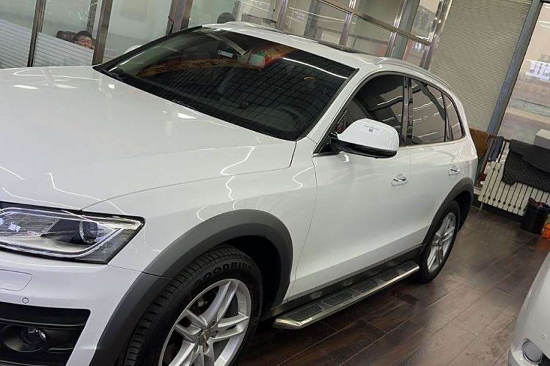 Used Audi Q5 2017 Plus 40 TFSI Technology Model Exterior 1