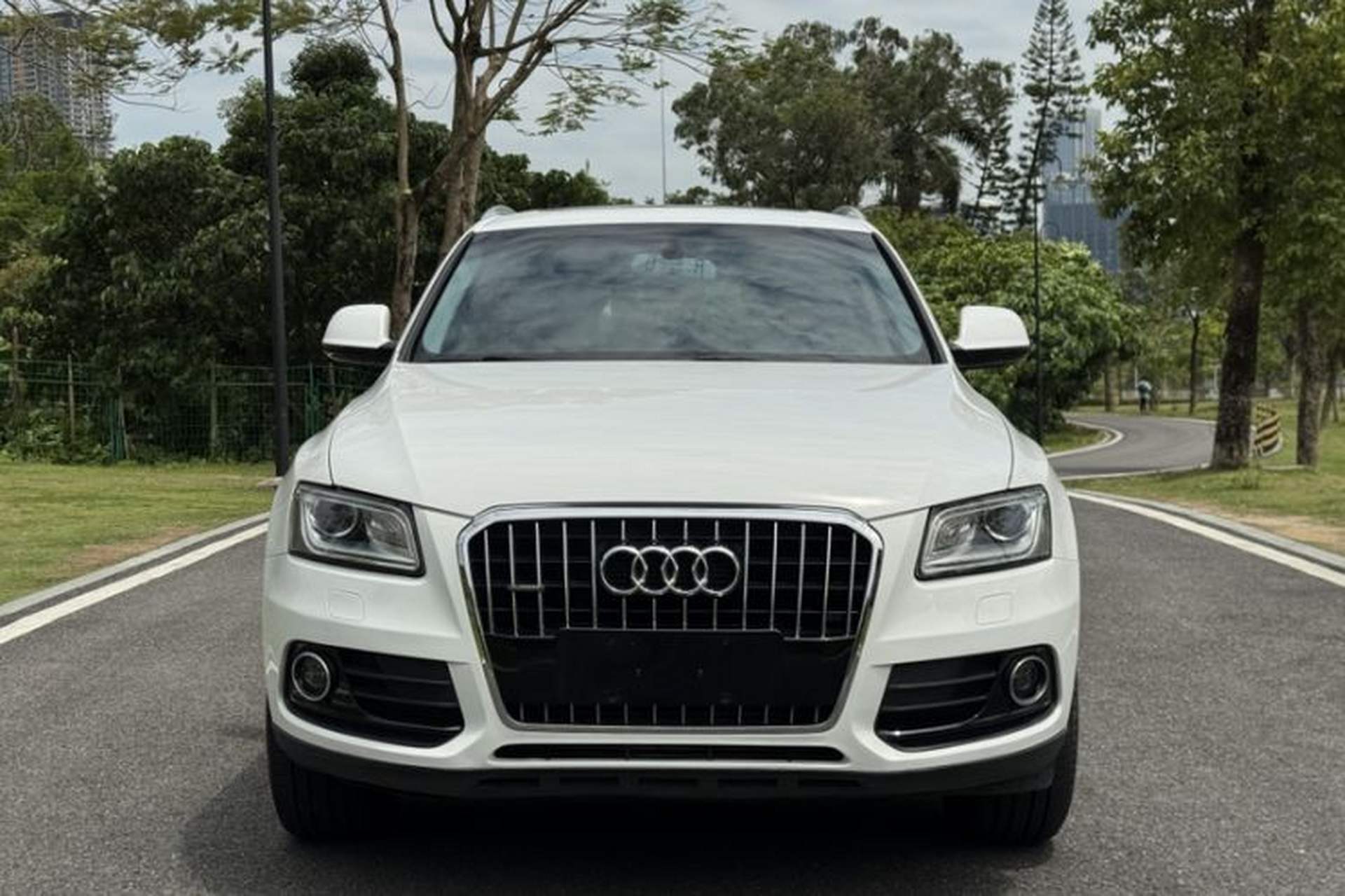 Used Audi Q5 2017 40 TFSI Ambition Edition Exterior 2