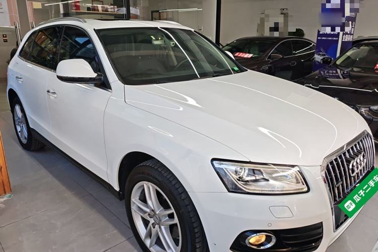 Used Audi Q5 2017 40 TFSI Technology Edition Exterior 2