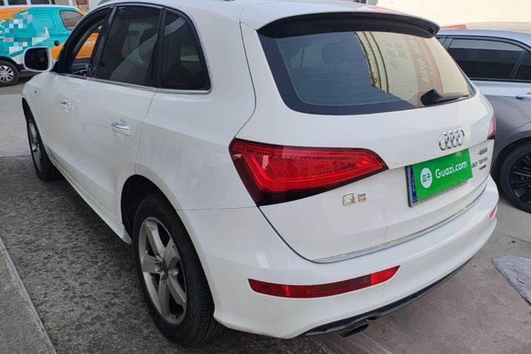 Used Audi Q5 2017 Plus 40 TFSI Ambition Model Exterior 2