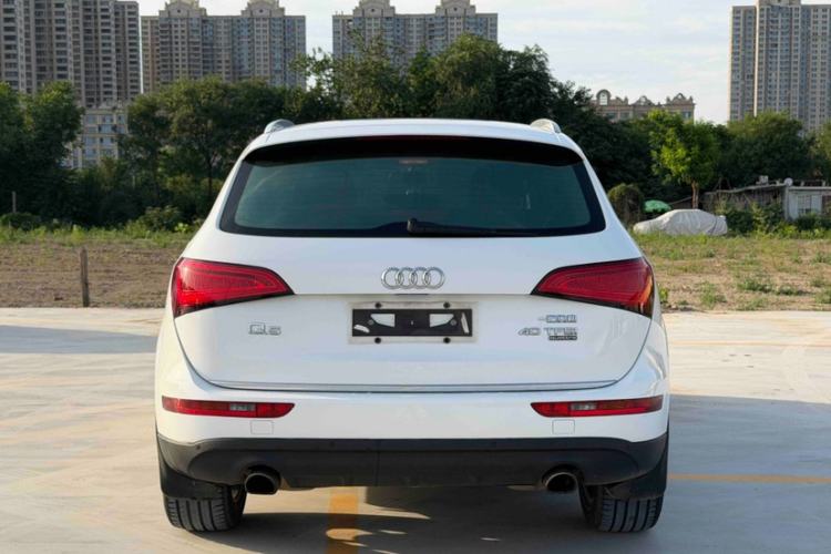 Used Audi Q5 2017 40 TFSI Technology Edition Exterior 2