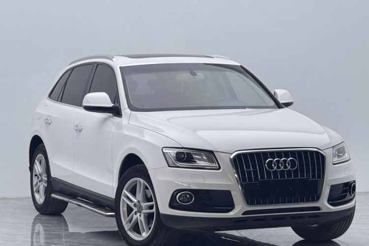 Used Audi Q5 2017 40 TFSI Comfort Model Exterior 2