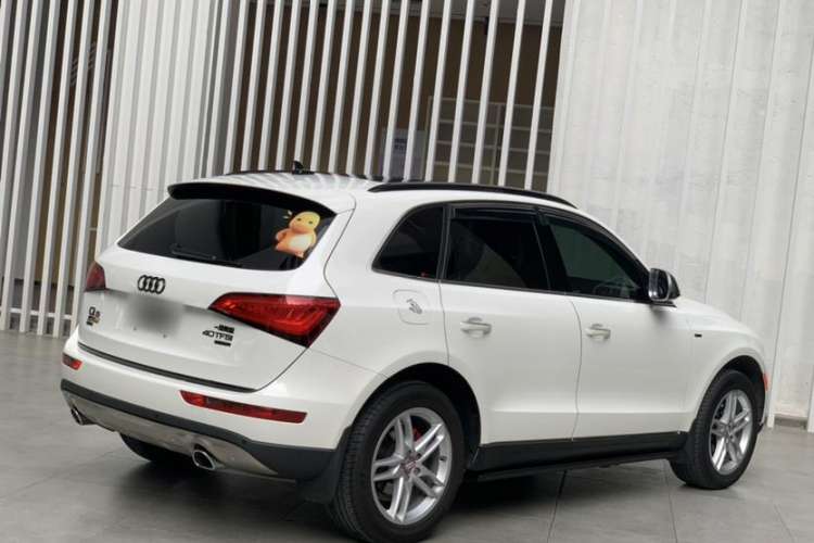 Used Audi Q5 2017 40 TFSI Comfort Model Exterior 3