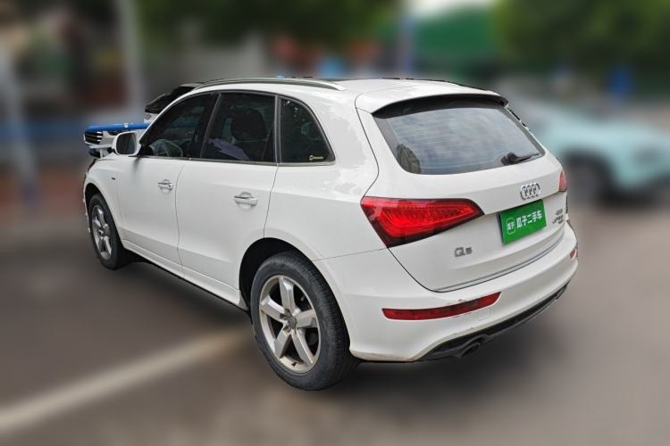 Used Audi Q5 2017 Plus 40 TFSI Ambition Model Exterior 3