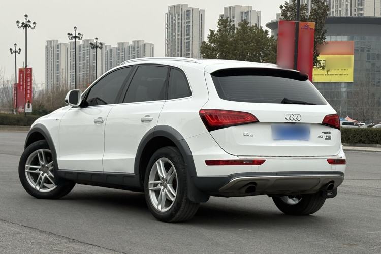Used Audi Q5 2017 Plus 40 TFSI Technology Model Exterior 4