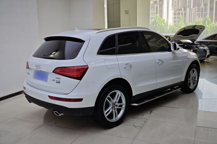 Used Audi Q5 2017 40 TFSI Comfort Model Exterior 4